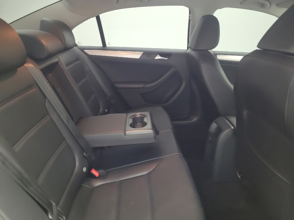 2018 Volkswagen Jetta in Maple Heights, OH 44137 - 18145374 19
