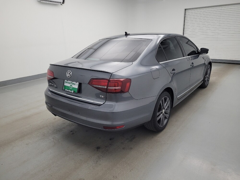 2018 Volkswagen Jetta in Maple Heights, OH 44137 - 18145374 9