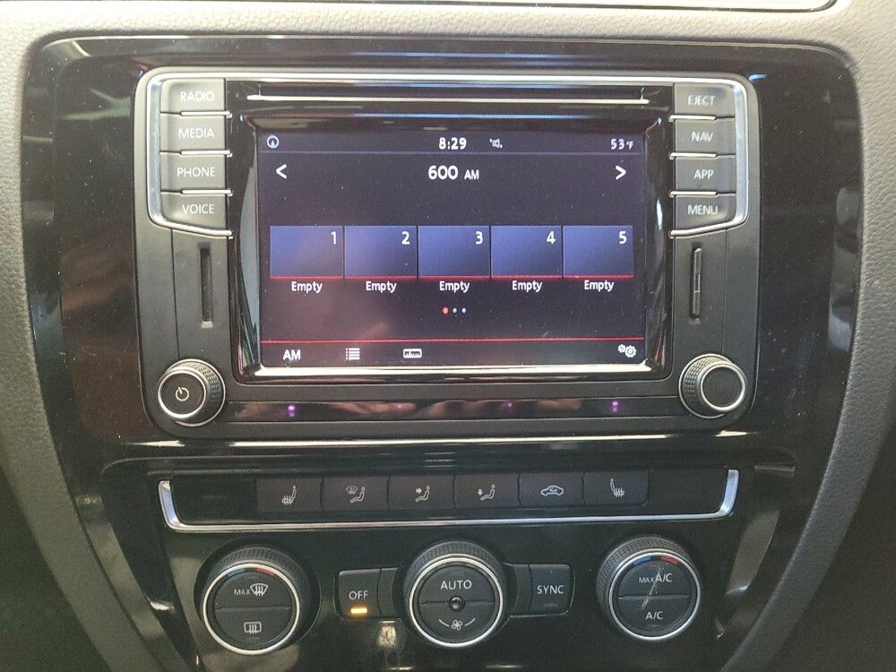 2018 Volkswagen Jetta in Maple Heights, OH 44137 - 18145374 25