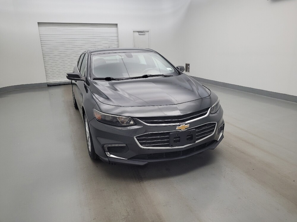 2016 Chevrolet Malibu in Maple Heights, OH 44137 - 18145376 14