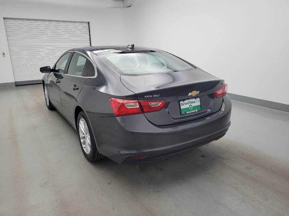2016 Chevrolet Malibu in Maple Heights, OH 44137 - 18145376 5