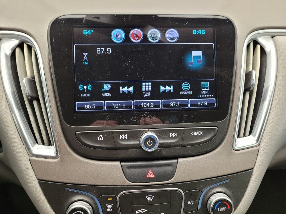 2016 Chevrolet Malibu in Maple Heights, OH 44137 - 18145376 25