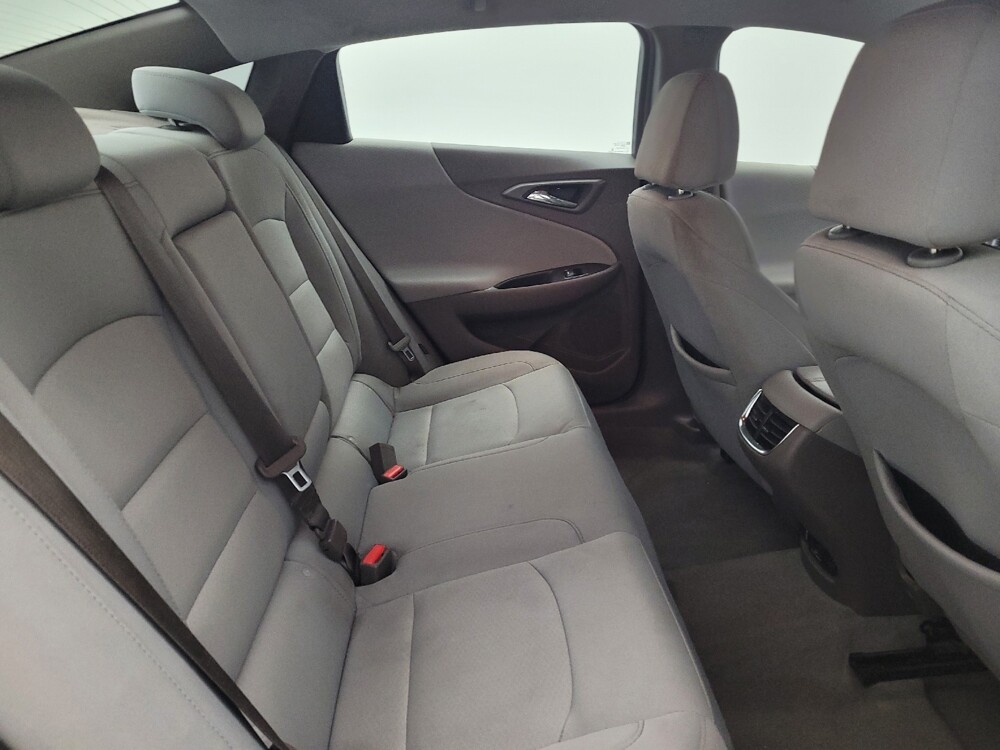 2016 Chevrolet Malibu in Maple Heights, OH 44137 - 18145376 19