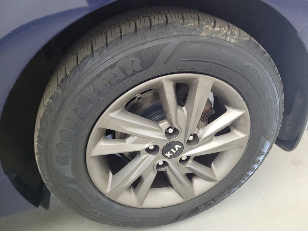 2020 Kia Optima in Maple Heights, OH 44137 - 18145380 31