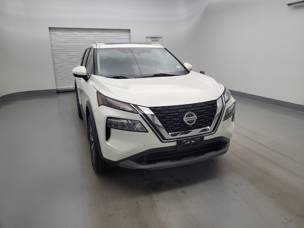 2021 Nissan Rogue in Maple Heights, OH 44137 - 18145381 14