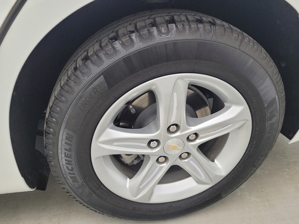 2023 Chevrolet Malibu in Maple Heights, OH 44137 - 18145384 31