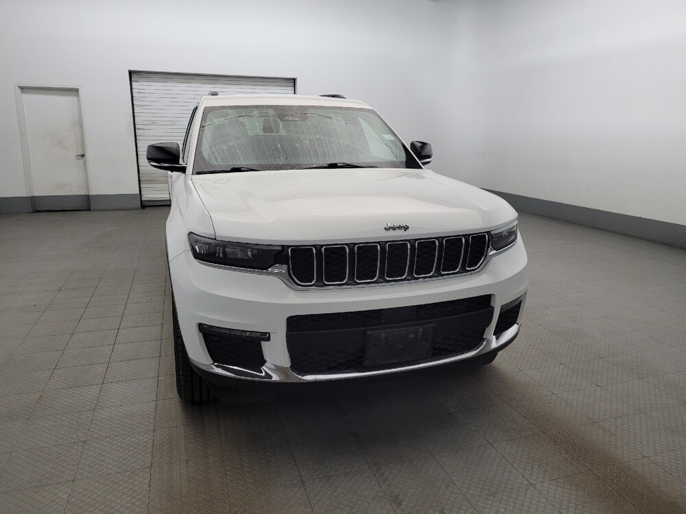 2021 Jeep Grand Cherokee L in Pittsburgh, PA 15236 - 18145390 14
