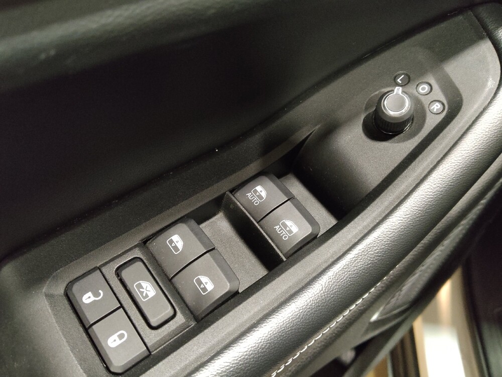 2021 Jeep Grand Cherokee L in Pittsburgh, PA 15236 - 18145390 27