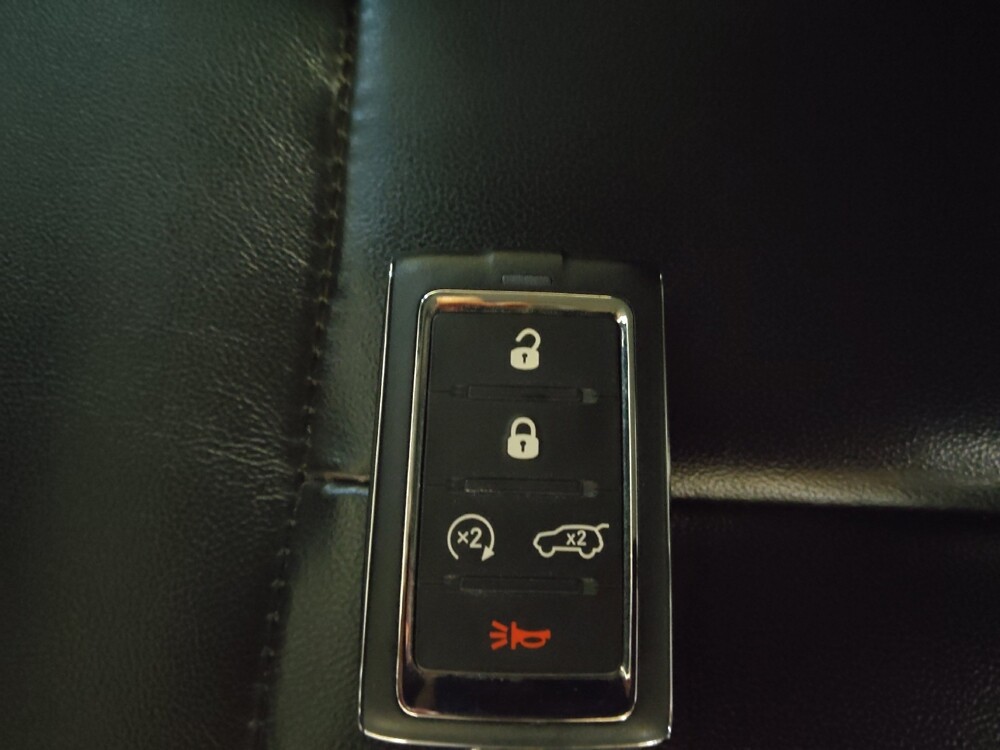 2021 Jeep Grand Cherokee L in Pittsburgh, PA 15236 - 18145390 32