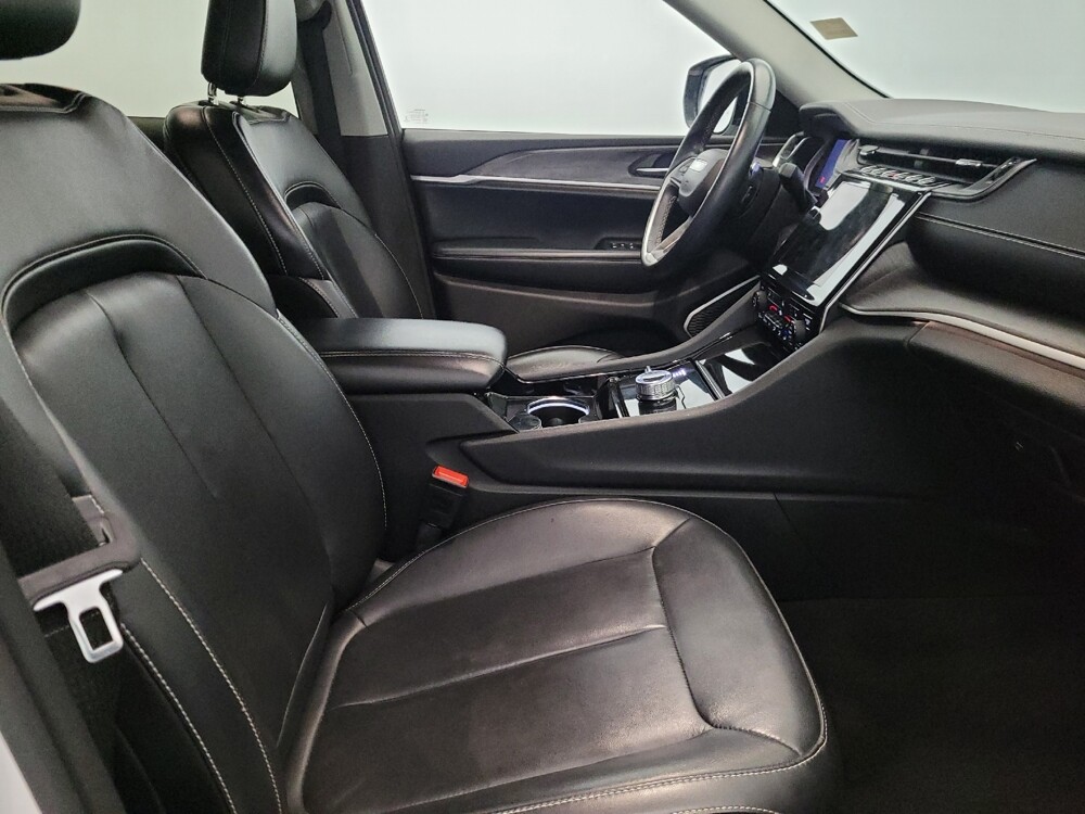 2021 Jeep Grand Cherokee L in Pittsburgh, PA 15236 - 18145390 21