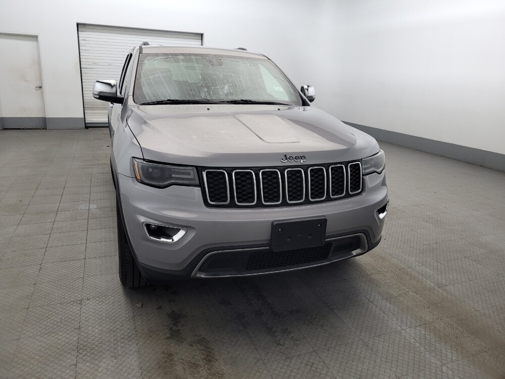 2019 Jeep Grand Cherokee in Pittsburgh, PA 15236 - 18145401 14