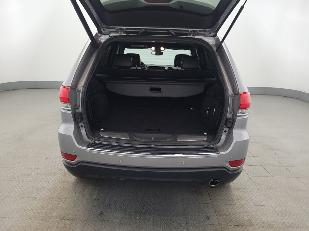 2019 Jeep Grand Cherokee in Pittsburgh, PA 15236 - 18145401 29