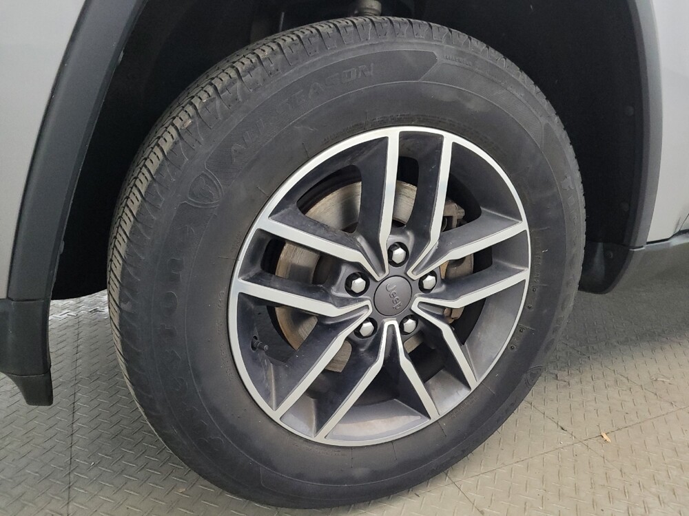 2019 Jeep Grand Cherokee in Pittsburgh, PA 15236 - 18145401 31