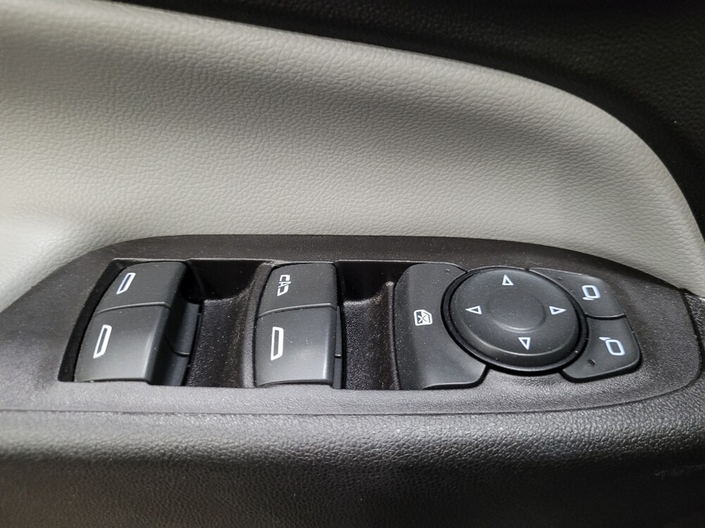 2019 Chevrolet Equinox in Chesapeake, VA 23320 - 18145406 27