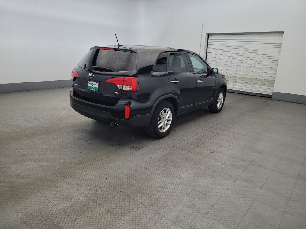 2015 Kia Sorento in New Castle, DE 19720 - 18145410 9
