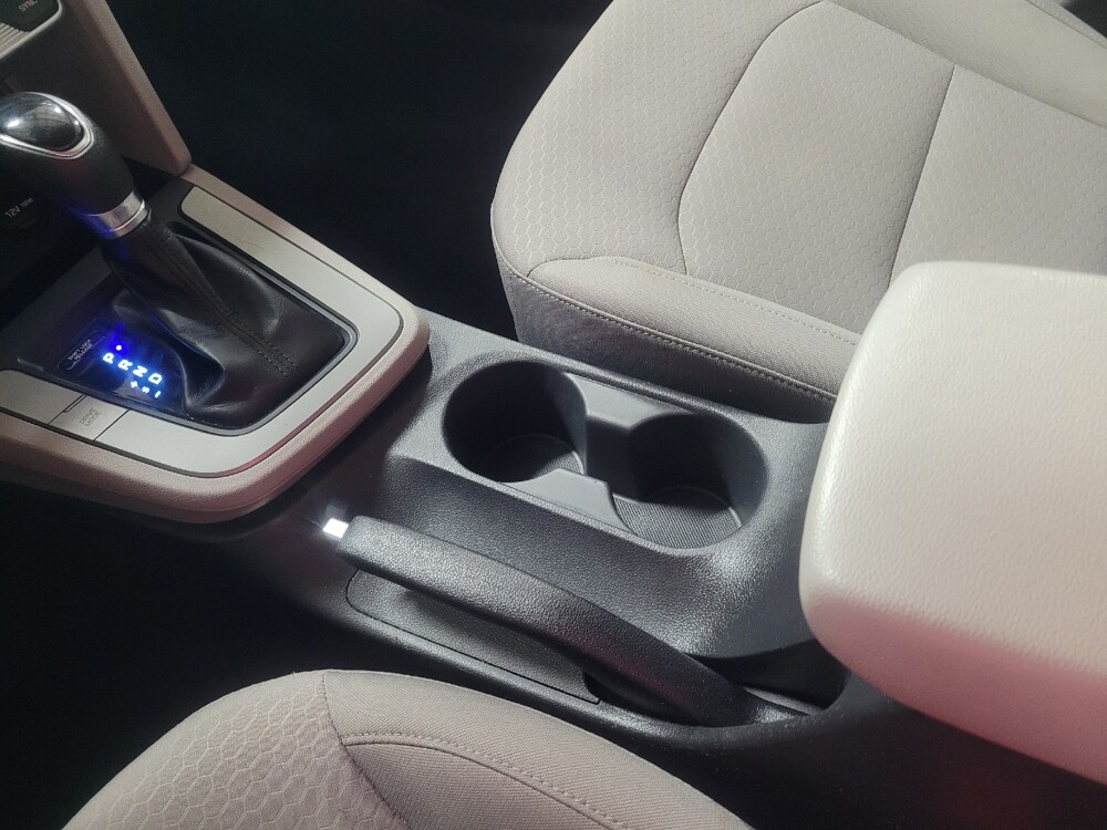 2020 Hyundai Elantra in Union City, GA 30291 - 18145416 26