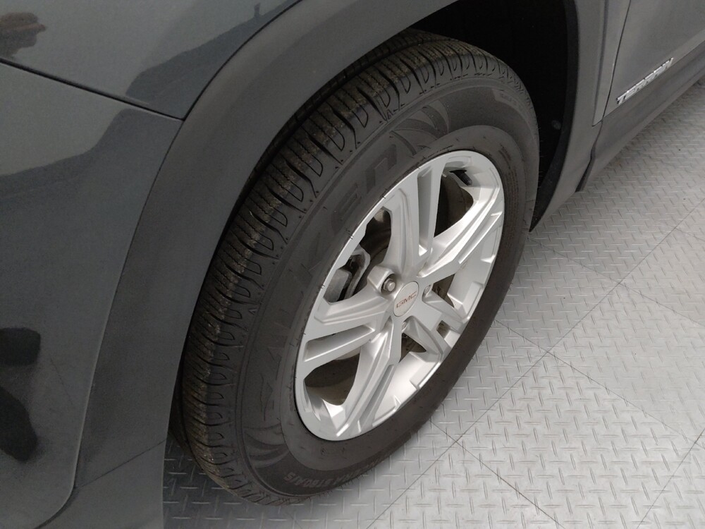2020 GMC Terrain in Topeka, KS 66611 - 18145417 31