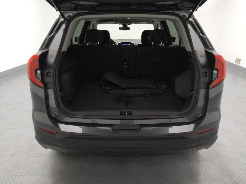 2020 GMC Terrain in Topeka, KS 66611 - 18145417 29