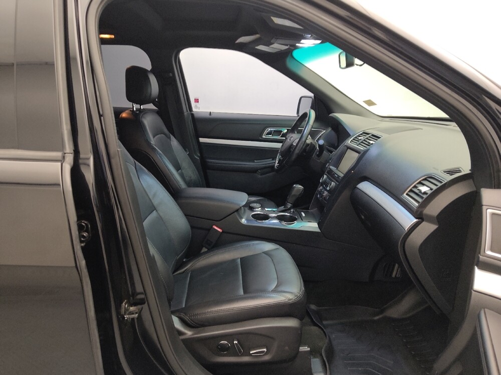 2016 Ford Explorer in Topeka, KS 66611 - 18145418 21
