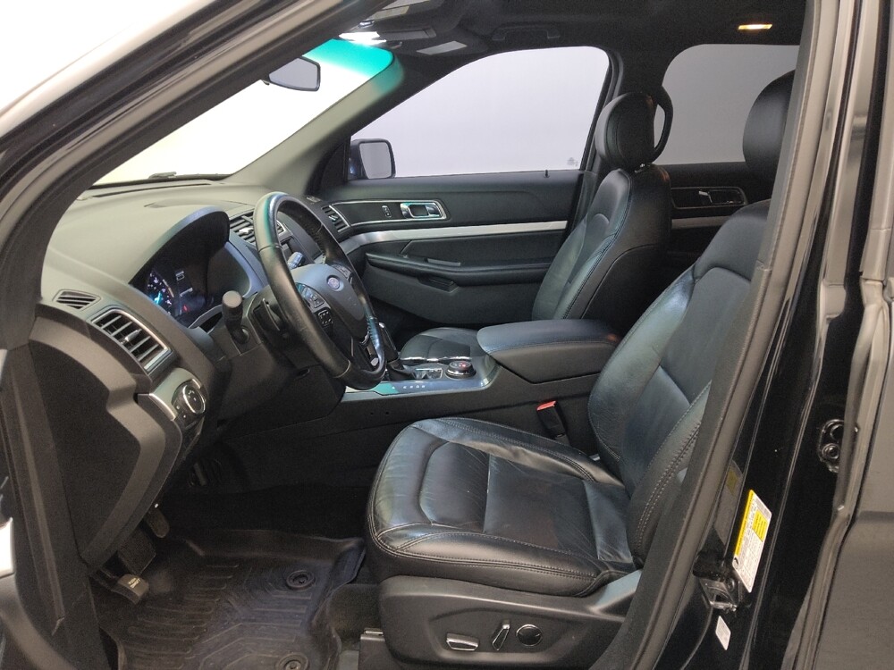 2016 Ford Explorer in Topeka, KS 66611 - 18145418 17