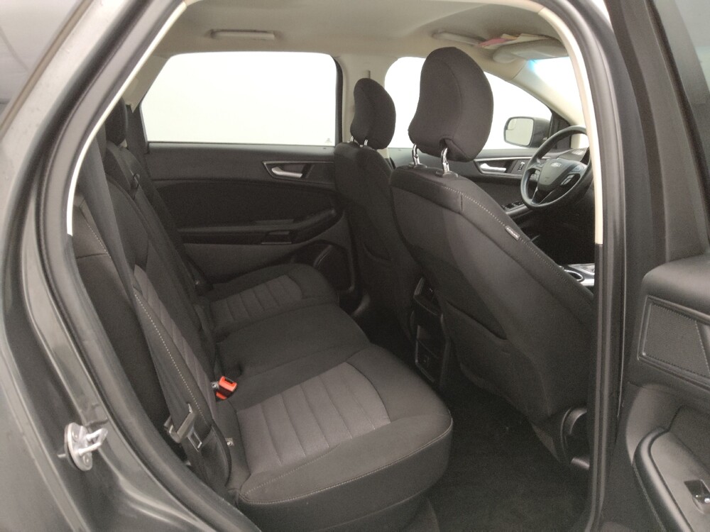 2018 Ford Edge in Topeka, KS 66611 - 18145419 19