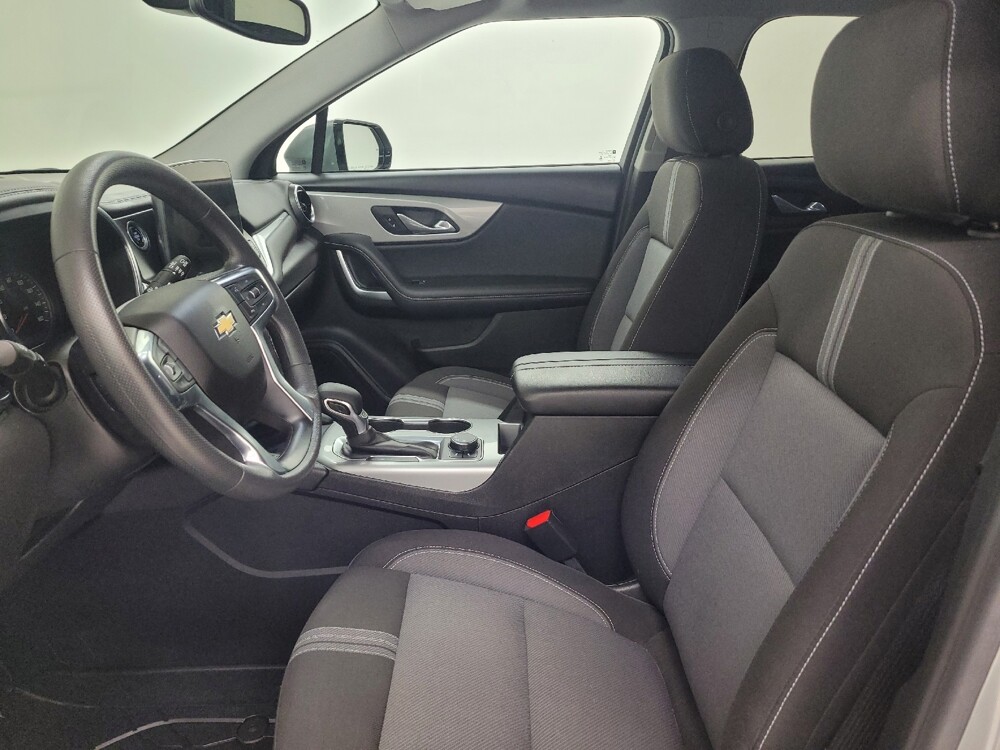 2024 Chevrolet Blazer in St. Louis, MO 63125 - 18145424 17