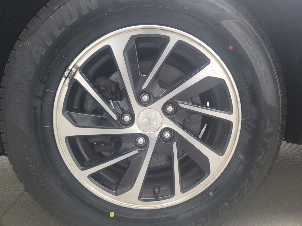 2020 Mitsubishi Eclipse Cross in Taylor, MI 48180 - 18145426 31