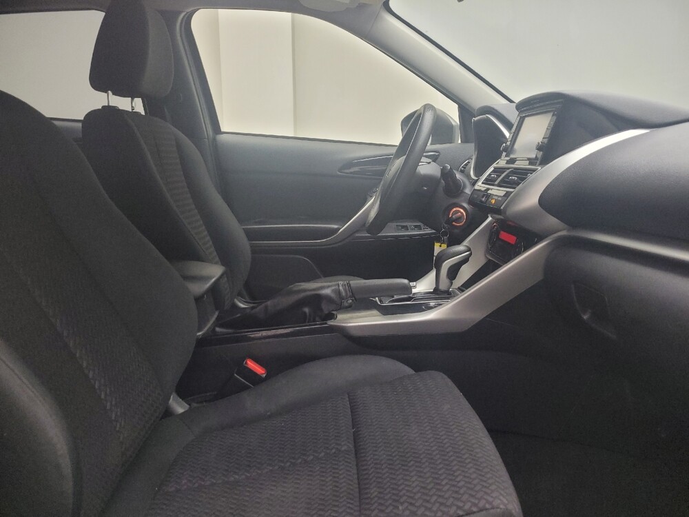 2020 Mitsubishi Eclipse Cross in Taylor, MI 48180 - 18145426 21
