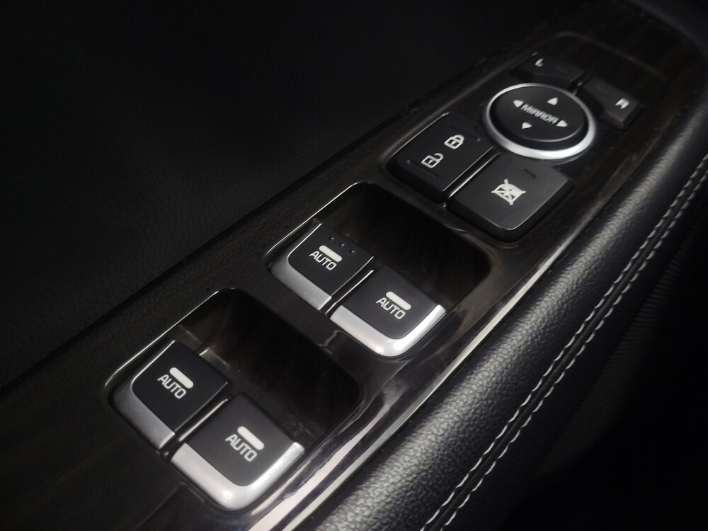 2019 Kia Sorento in Indianapolis, IN 46222 - 18145427 27