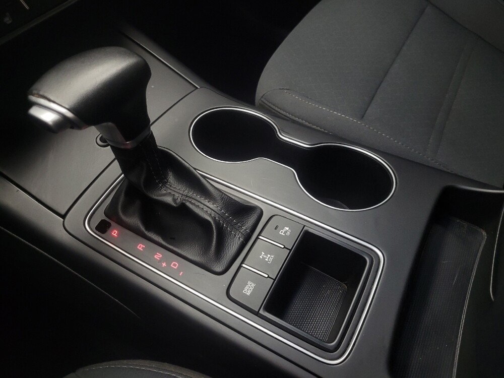 2019 Kia Sorento in Indianapolis, IN 46222 - 18145427 26