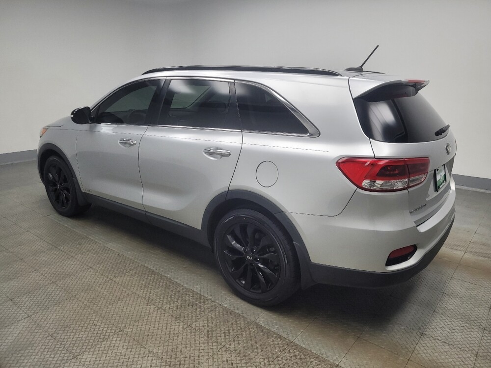 2019 Kia Sorento in Indianapolis, IN 46222 - 18145427 3
