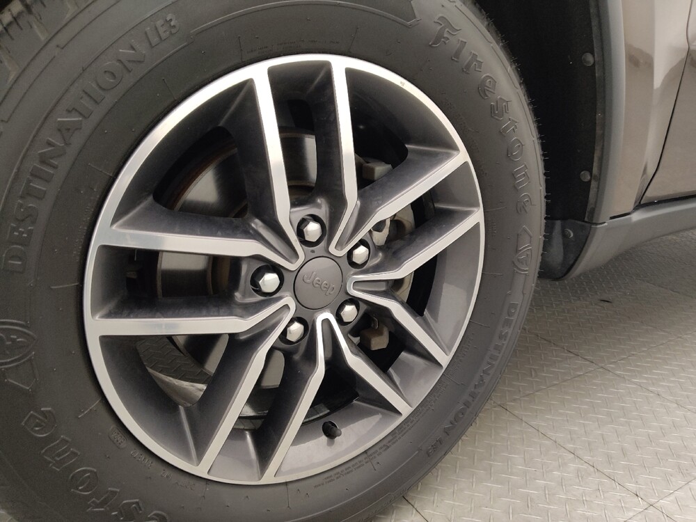 2019 Jeep Grand Cherokee in Ocala, FL 34471 - 18145430 31