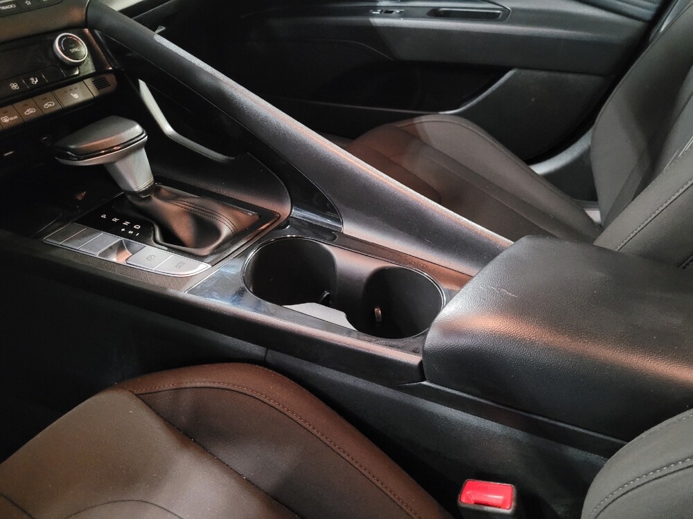 2024 Hyundai Elantra in Hialeah, FL 33014 - 18145434 26