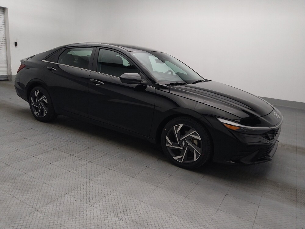 2024 Hyundai Elantra in Hialeah, FL 33014 - 18145434 11