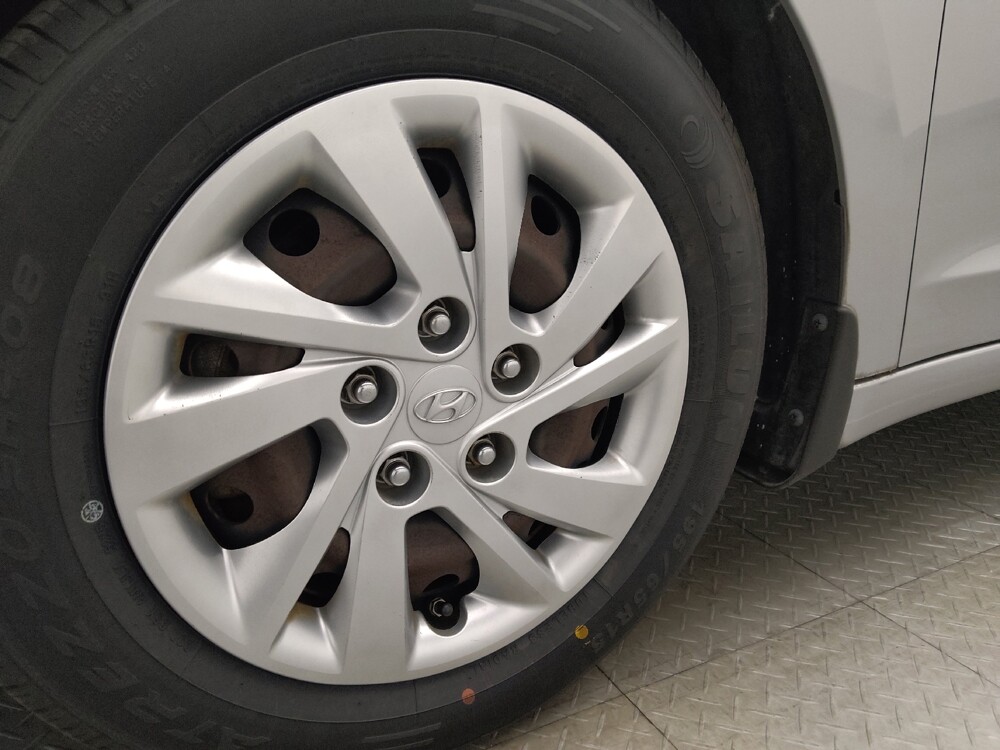2020 Hyundai Elantra in Mobile, AL 36606 - 18145435 31