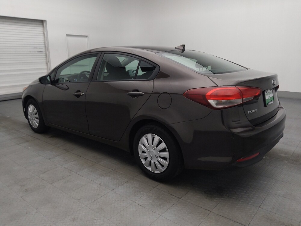 2018 Kia Forte in Ocala, FL 34471 - 18145437 3