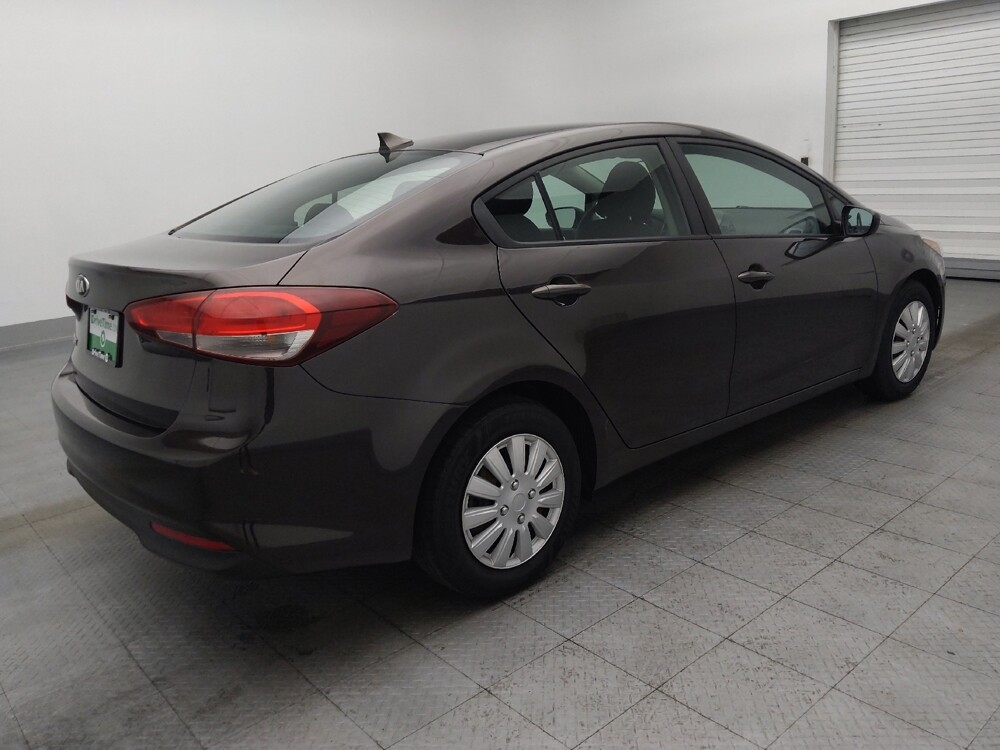2018 Kia Forte in Ocala, FL 34471 - 18145437 10