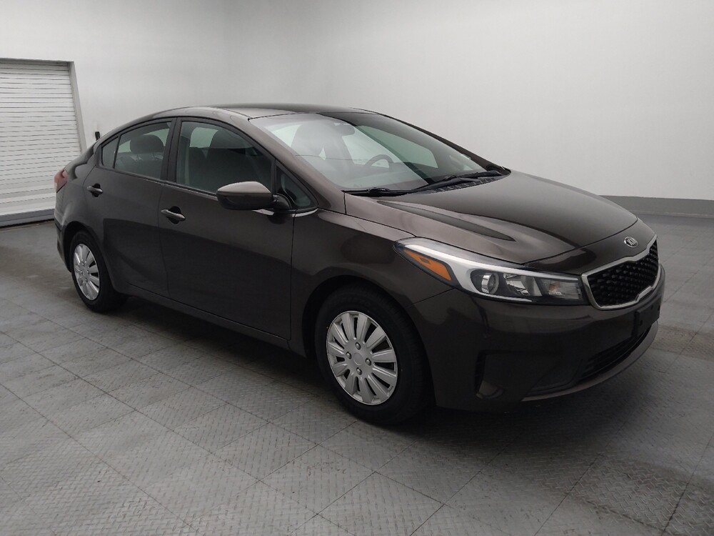 2018 Kia Forte in Ocala, FL 34471 - 18145437 11