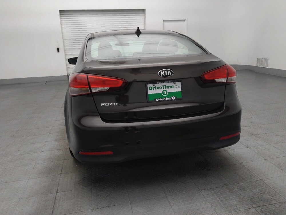 2018 Kia Forte in Ocala, FL 34471 - 18145437 6