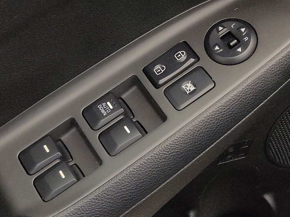 2018 Kia Forte in Ocala, FL 34471 - 18145437 27