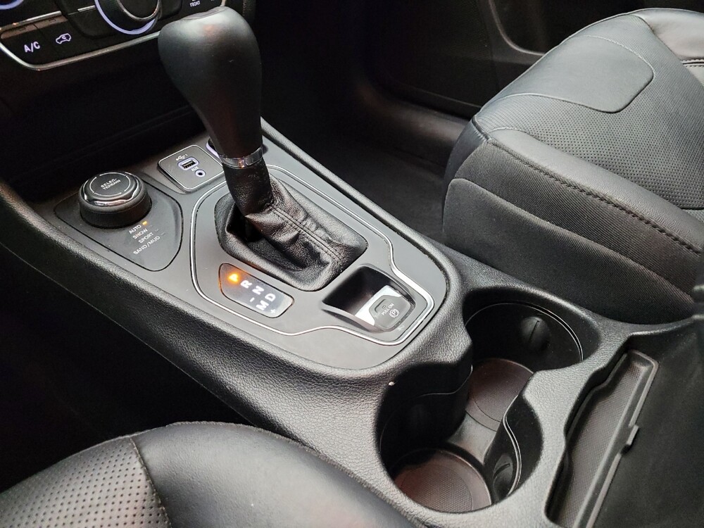 2021 Jeep Cherokee in Taylor, MI 48180 - 18145454 26