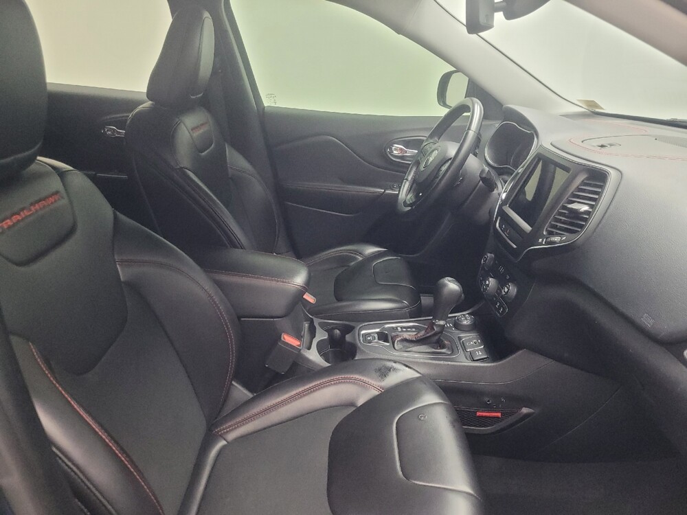 2019 Jeep Cherokee in Indianapolis, IN 46219 - 18145456 21