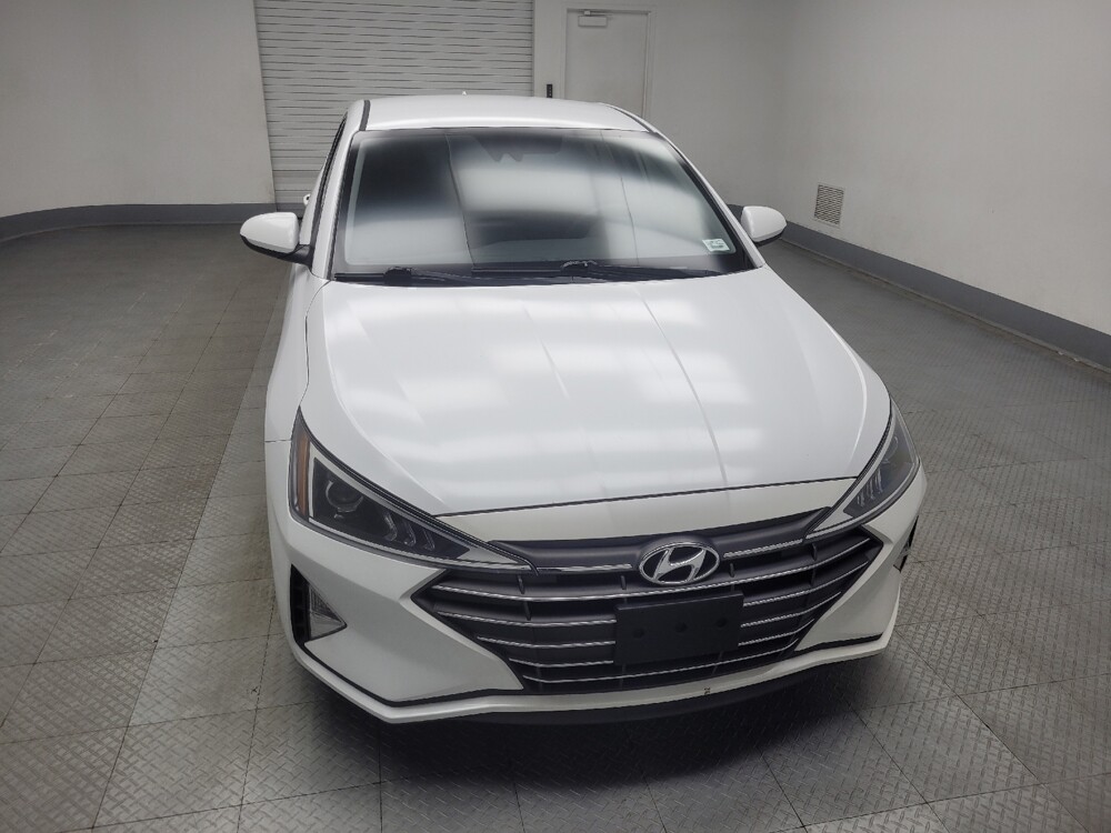 2020 Hyundai Elantra in Indianapolis, IN 46219 - 18145457 14
