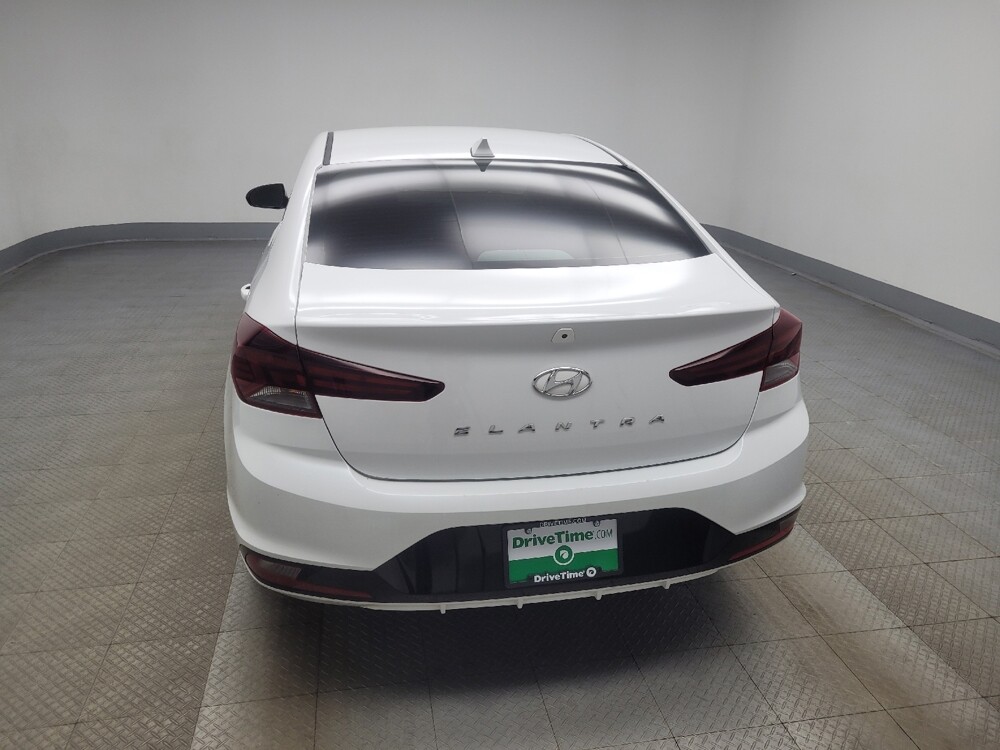 2020 Hyundai Elantra in Indianapolis, IN 46219 - 18145457 6