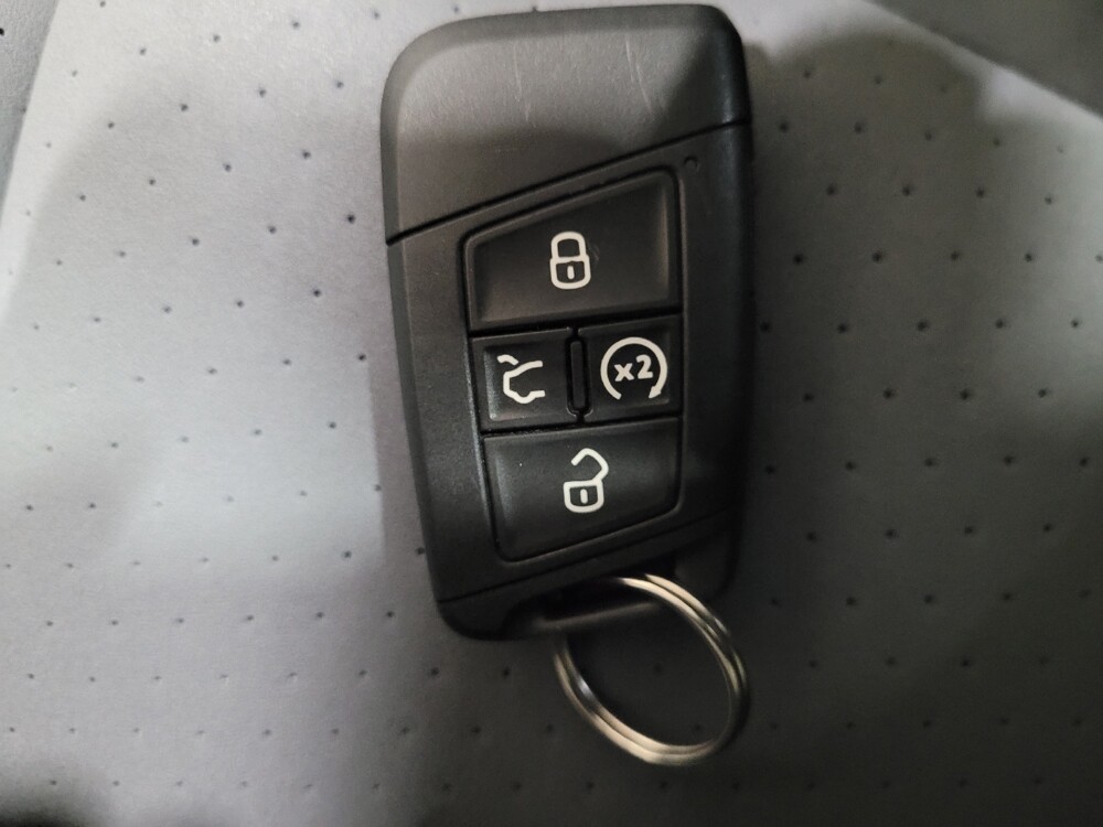 2025 Volkswagen Jetta in Woodbridge, VA 22191 - 18145459 32