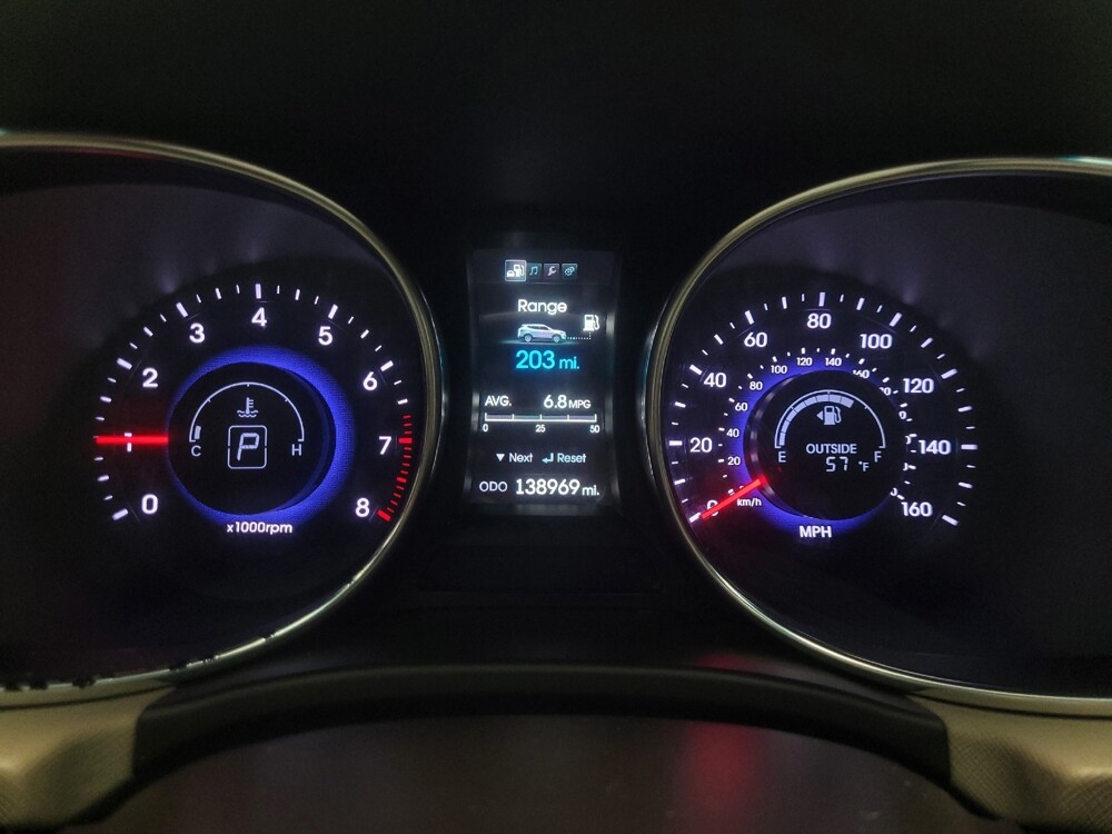 2014 Hyundai Santa Fe in Indianapolis, IN 46219 - 18145467 23