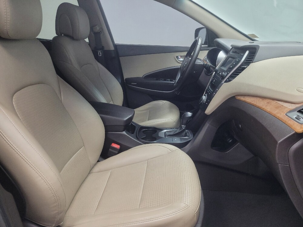 2014 Hyundai Santa Fe in Indianapolis, IN 46219 - 18145467 21
