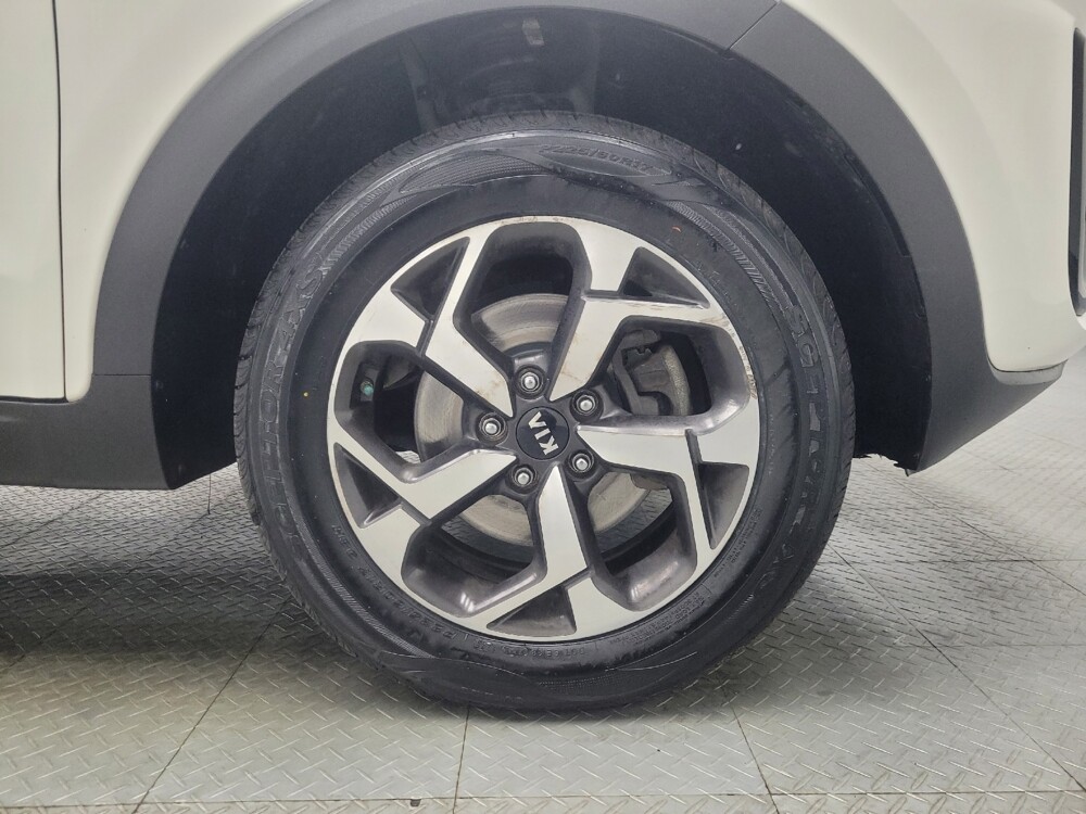 2020 Kia Sportage in Indianapolis, IN 46219 - 18145468 31
