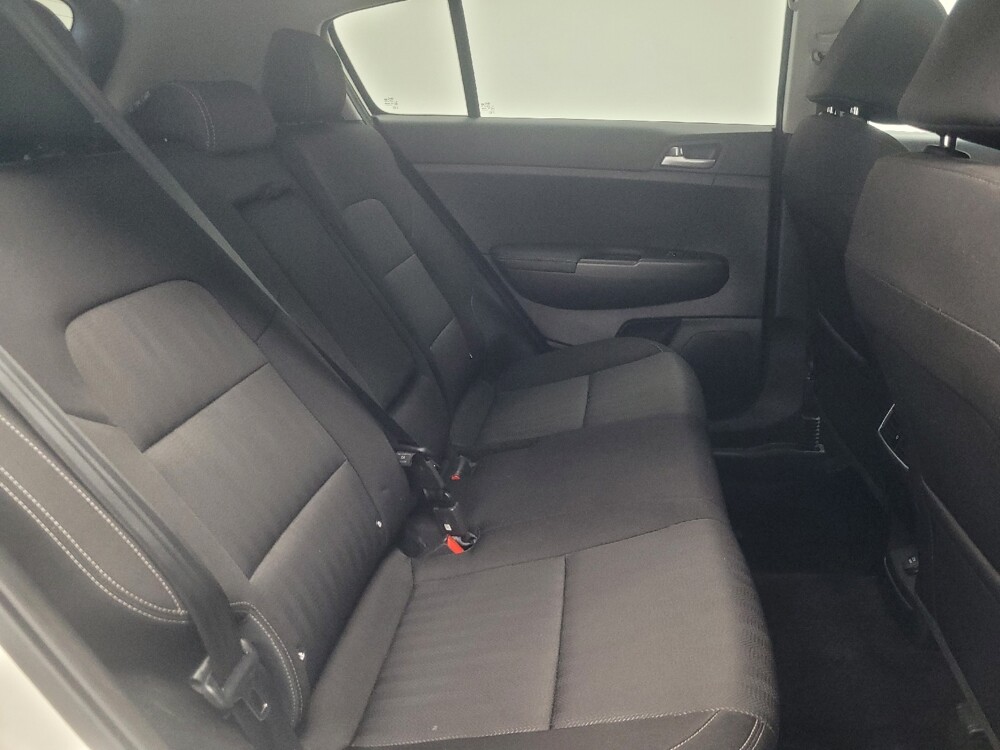 2020 Kia Sportage in Indianapolis, IN 46219 - 18145468 19