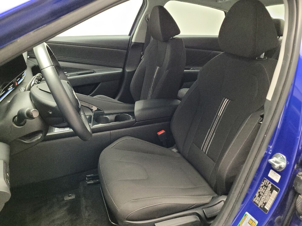 2025 Hyundai Elantra in Downey, CA 90241 - 18145475 17
